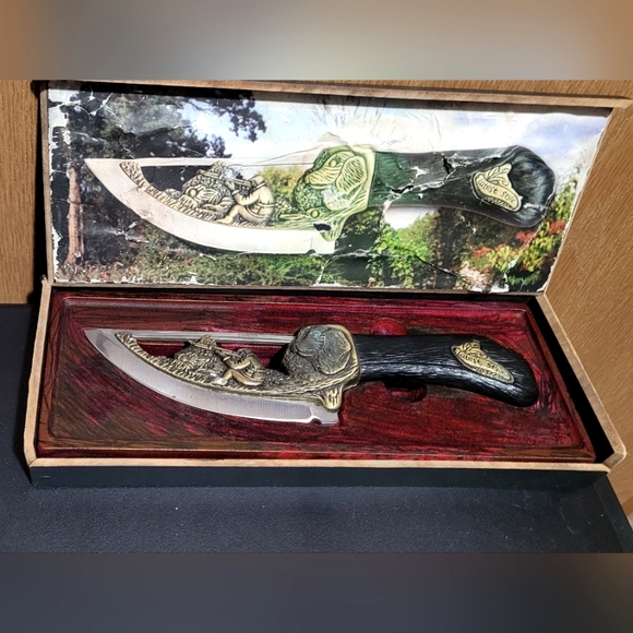 Collectors Vtg Brass and Stainless Steel Fixed Blade Knife w/Dog and Hunter … - Picture 8 of 16